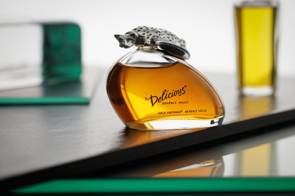 Kreative Still Life Fotografie von Flakons